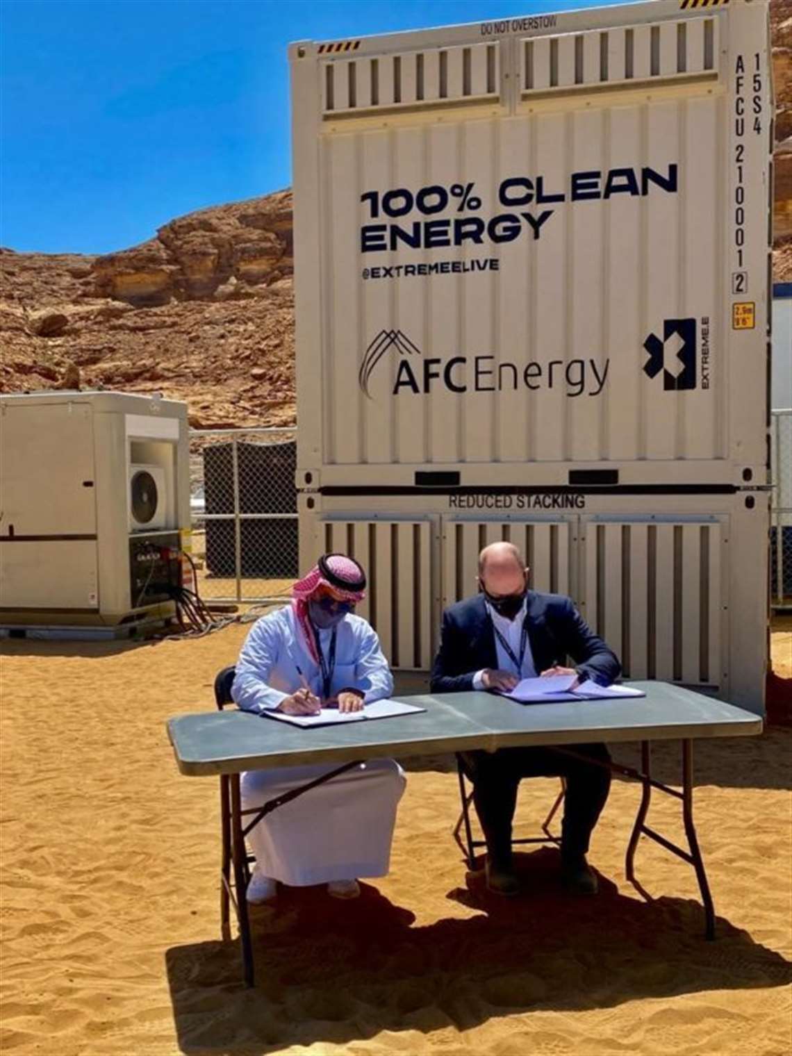 Altaaqa and AFC Energy signing cermony