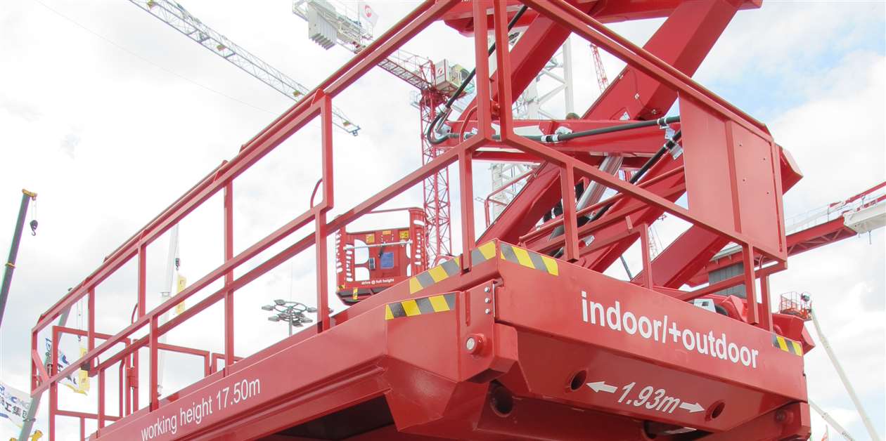 Lizzy Lift orders PB Scissors - International Rental News