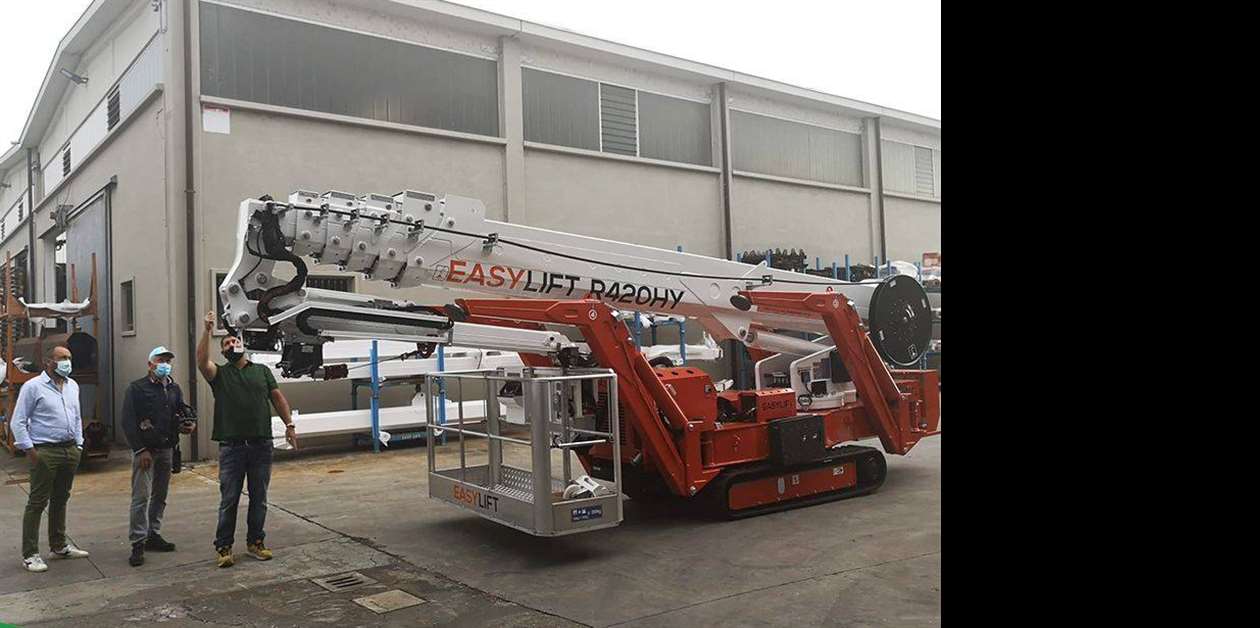 Easy Lift winch hybrid for Italy rental International Rental News