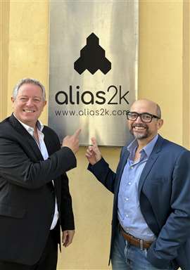 Jörg Bachmann (left) and Alias CEO Luca Benci (right)