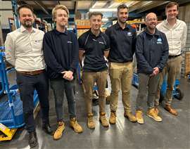 Team di Cherrypicker Shop con direttori dei componenti della piattaforma
