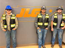 Estudiantes de JLG-TCAT 2025