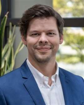 MEC - Robert Cox