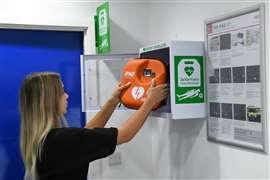 Défibrillateur de Nationwide Platforms