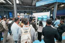 Un robot impulsado por el sistema operativo Robot Ops de Zoomlion en el escenario de la Hannover Messe 2026 (Imagen: Zoomlion)
