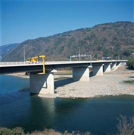 Tadano's BT-400 bridge inspection vehicle