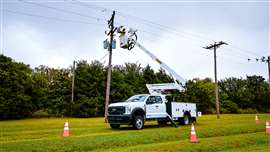 PALFINGER ETC MH 40 IH Bucket Truck