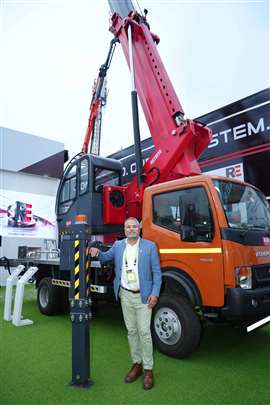 Meghraj Singh - Aluguel - Bauma ConExpo Índia