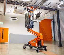 Star Platforms  - JLG Nano 30CS