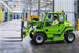 Mollo Noleggio purchases 101 Merlo telehandlers