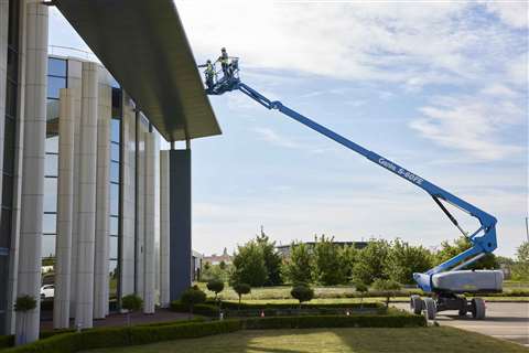 Genie S-60 FE