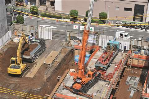 Building construction, Shinjuku, Tokyo, Japan. 