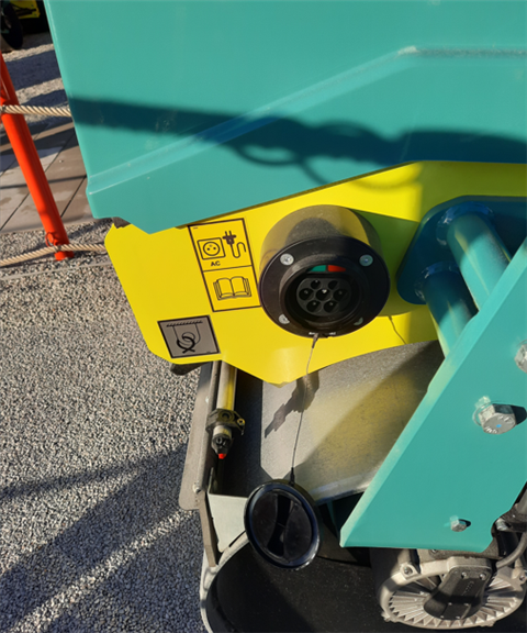 Ammann eARX 26-2 tandem roller charging portal