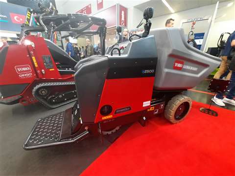 The Toro Electric Ultra Buggy e2500