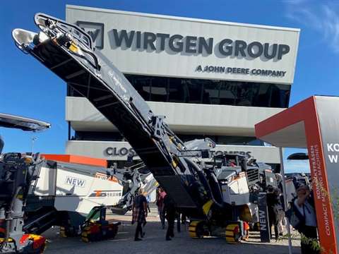 The W 100 Fi on the Wirtgen Group stand at Bauma.