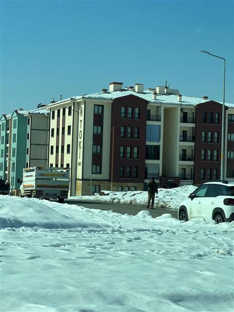 A TOKİ building stands undamaged in Malatya following the earthquakes