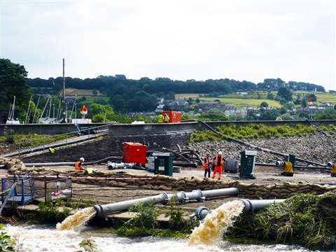 SLD Pumps & Power engineers work with pumping equipment to reduce the reservoir's water level