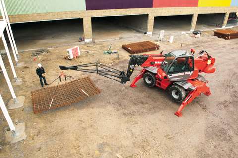 Manitou's rotating MRT 1840 Easy telehandler.