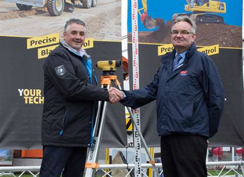 Jim Burke, head of Survey &amp; Safety division at GAP, closing the deal with Nick Voller, Construct