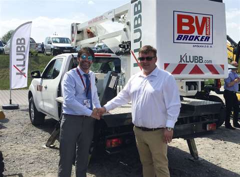 127476 klubb poland2