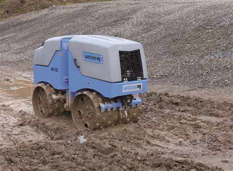 The MC 85 trench roller is Stage V and Teir 4f compliant