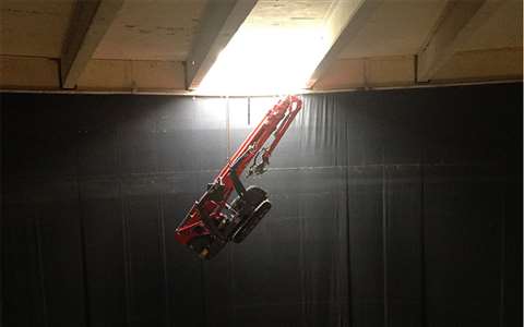 Palazzani Ragno TSJ 30.1 used for maintenance to a water tank in Padua, Italy. 


