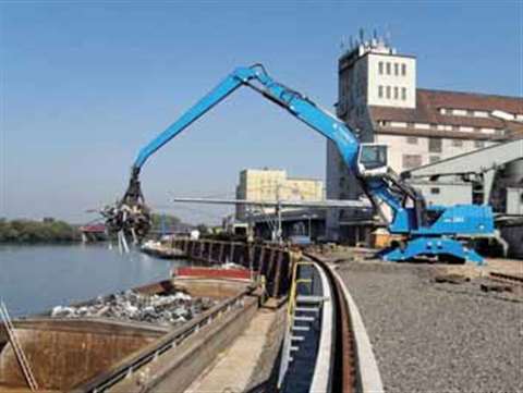 A Terex Fuchs MHL380 material handling unit owned by UK rental company Hydrex, one of the IRN-100 co