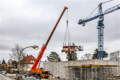liebherr-ltf-1060-4-1-herrmann&wittrock-motiv03-300dpi