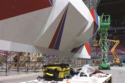 Satdium 2
